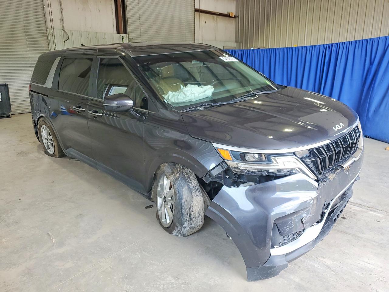 2023 KIA CARNIVAL LX — снимка 4