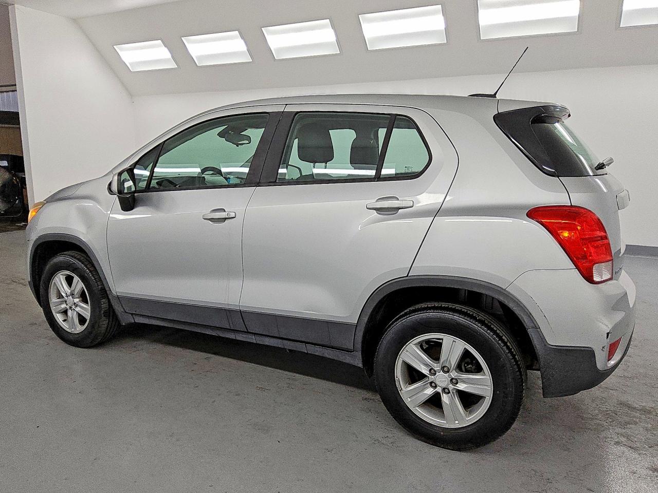 2017 CHEVROLET TRAX LS — снимка 2