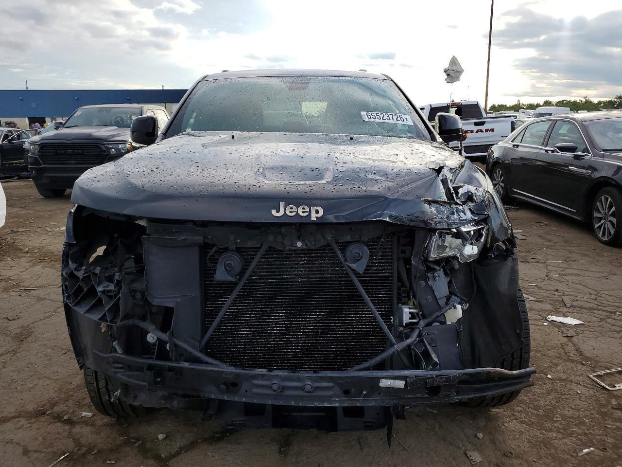 2019 JEEP GRAND CHEROKEE LAREDO — снимка 5