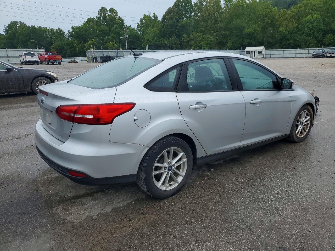 2016 FORD FOCUS SE — снимка 3