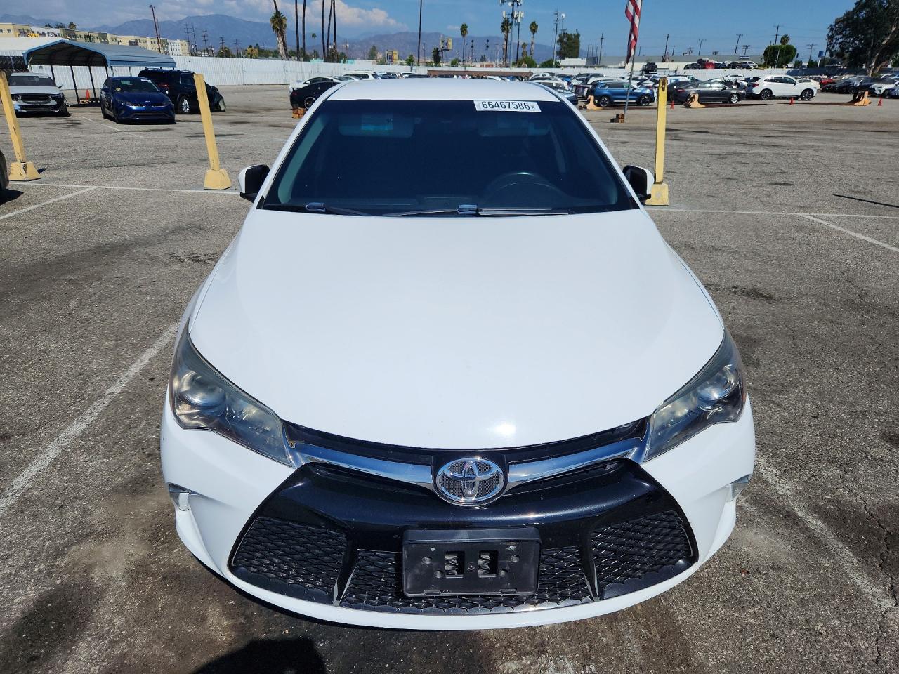 2017 TOYOTA CAMRY SE — снимка 5