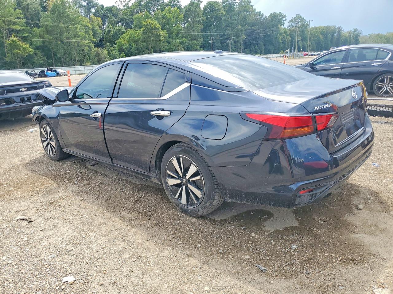 2020 NISSAN ALTIMA SL — снимка 2