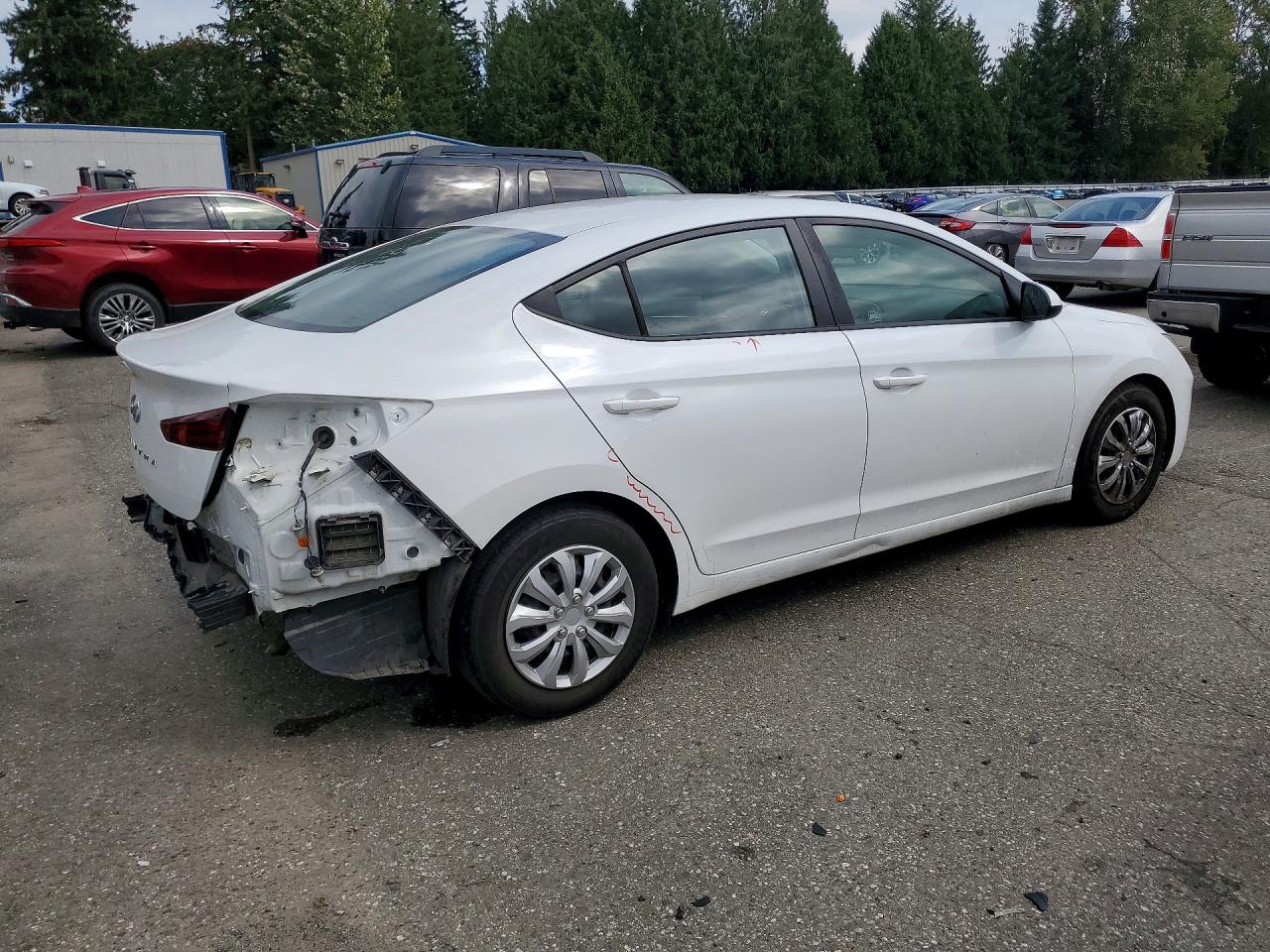 2019 HYUNDAI ELANTRA SE — снимка 3