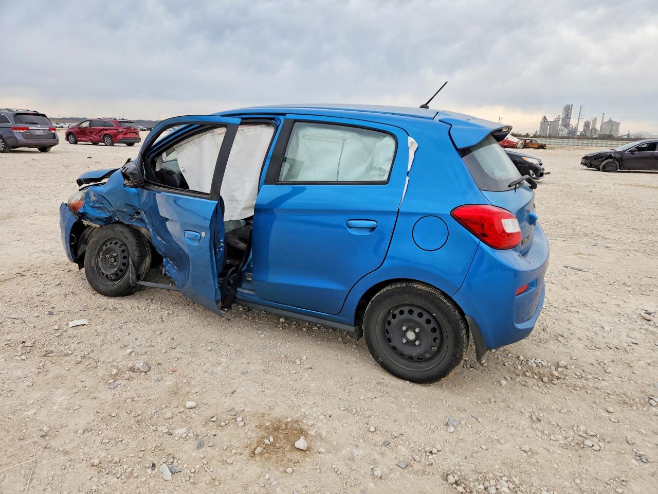 2019 MITSUBISHI MIRAGE ES — снимка 2