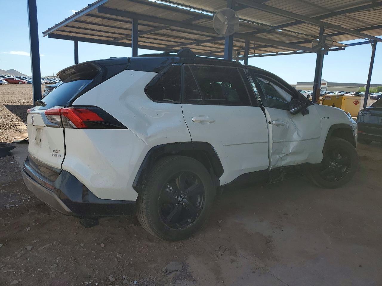 2020 TOYOTA RAV4 XSE — снимка 3