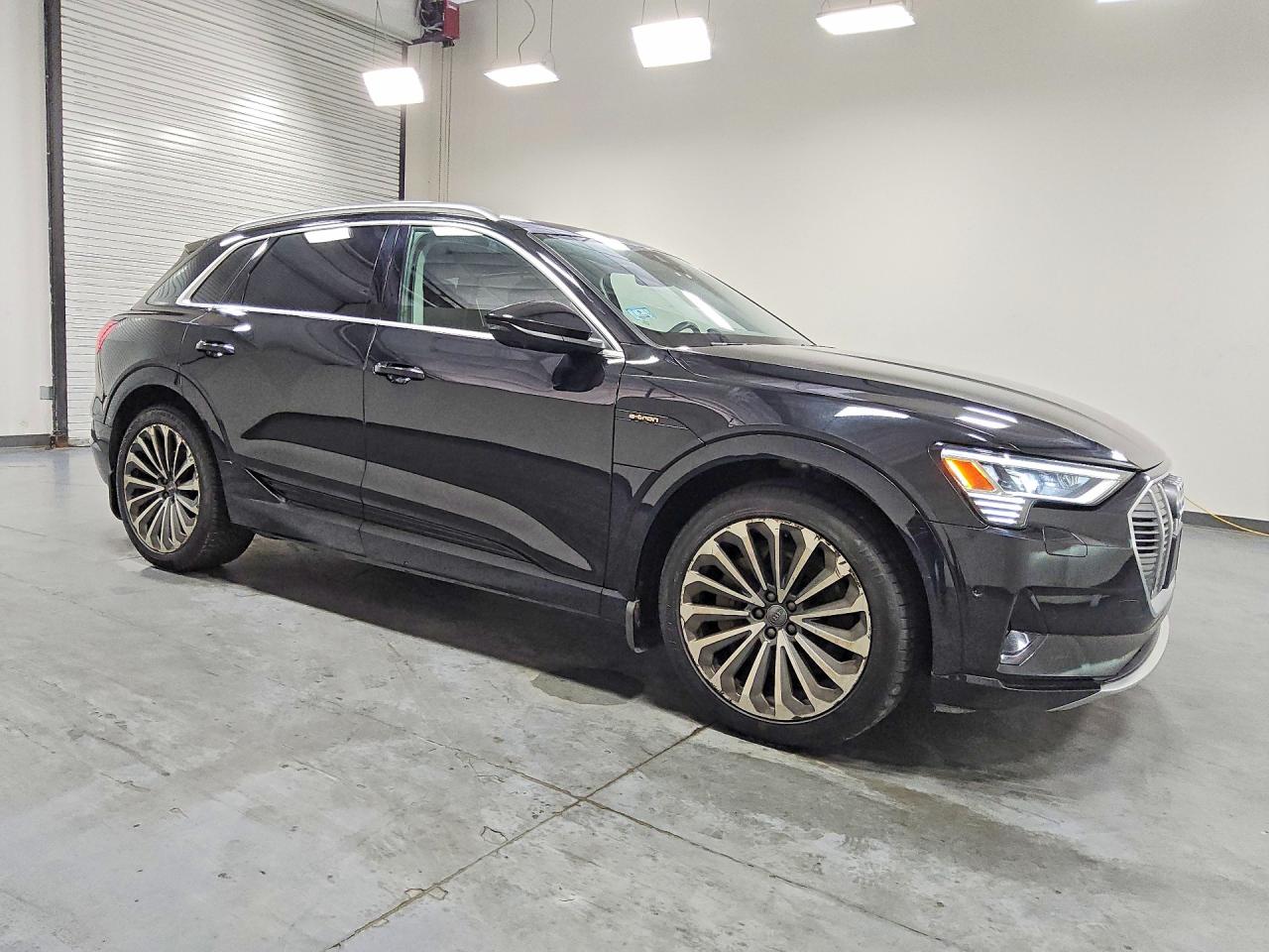 2019 AUDI E-TRON PRESTIGE — снимка 4