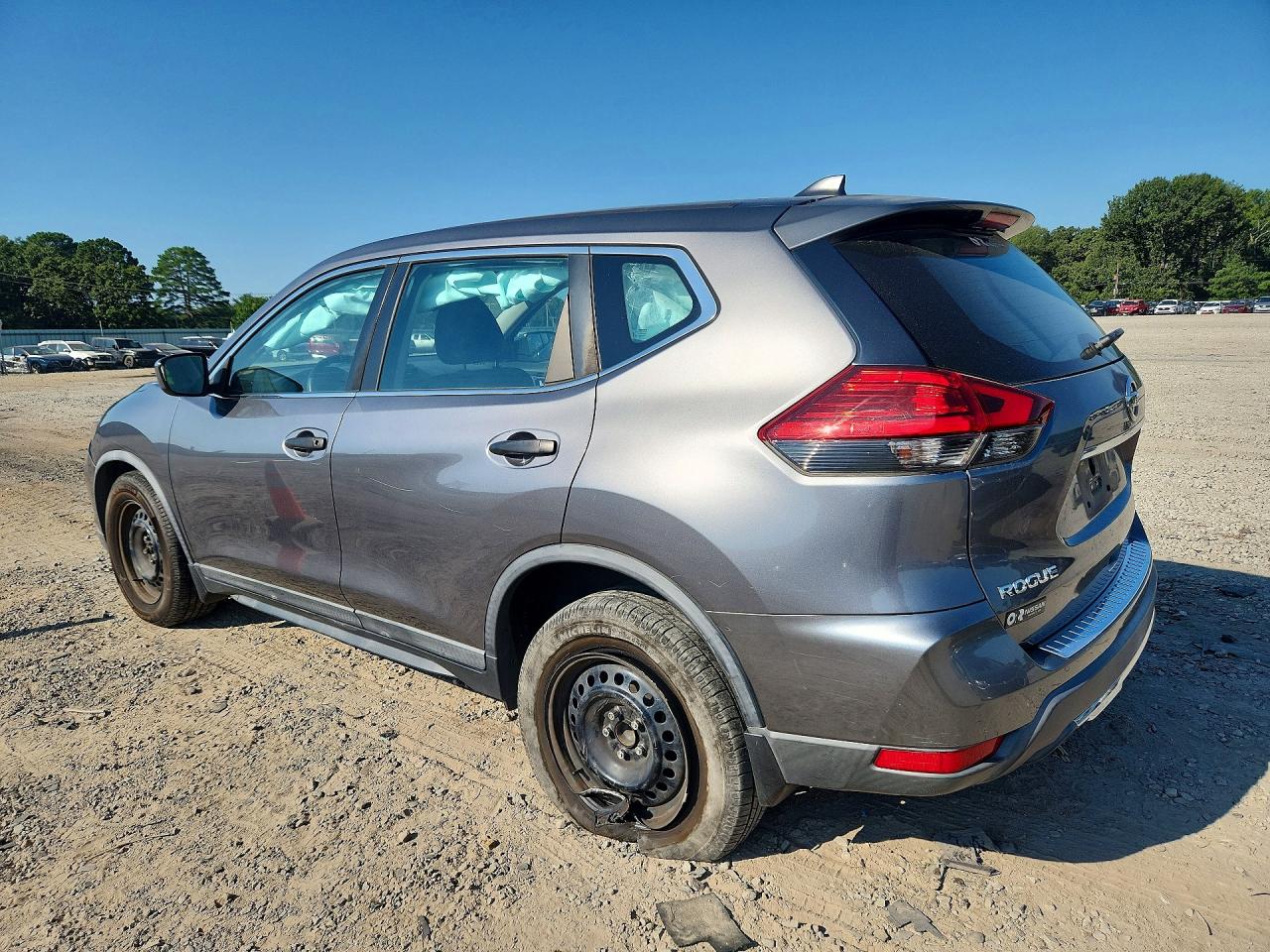 2017 NISSAN ROGUE S — снимка 2