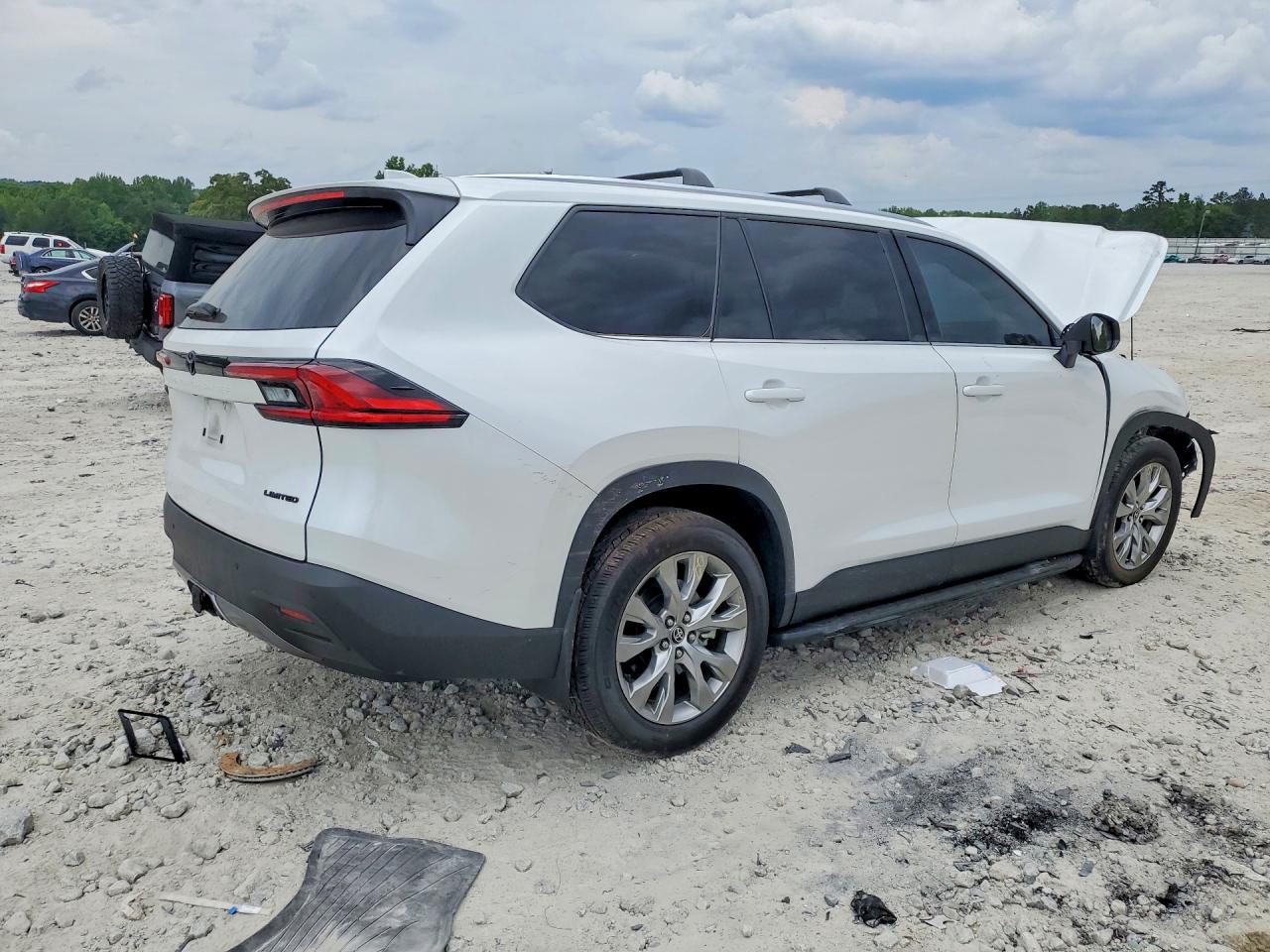 2025 TOYOTA GRAND HIGHLANDER LIMITED — снимка 3
