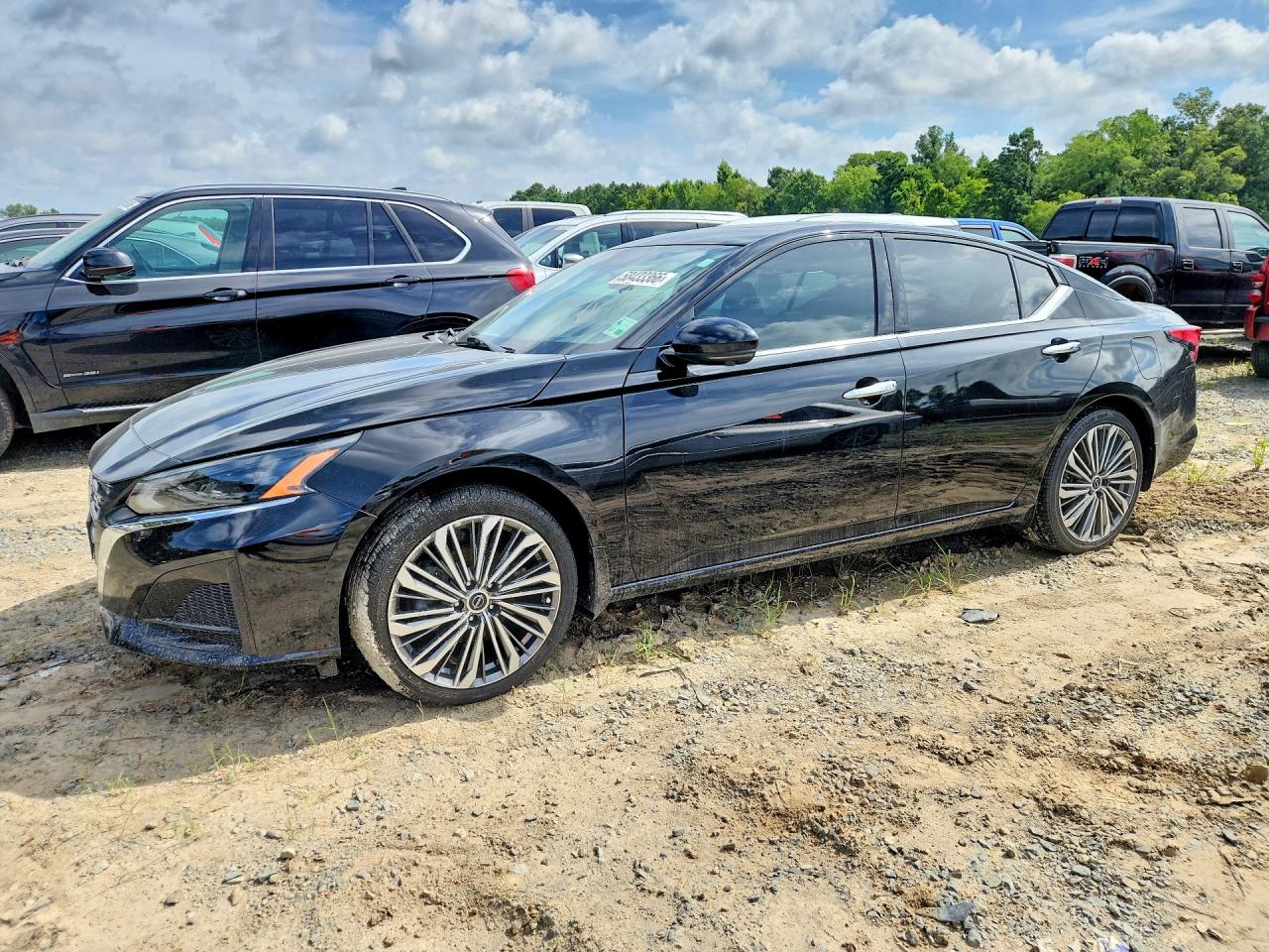 2023 NISSAN ALTIMA SL