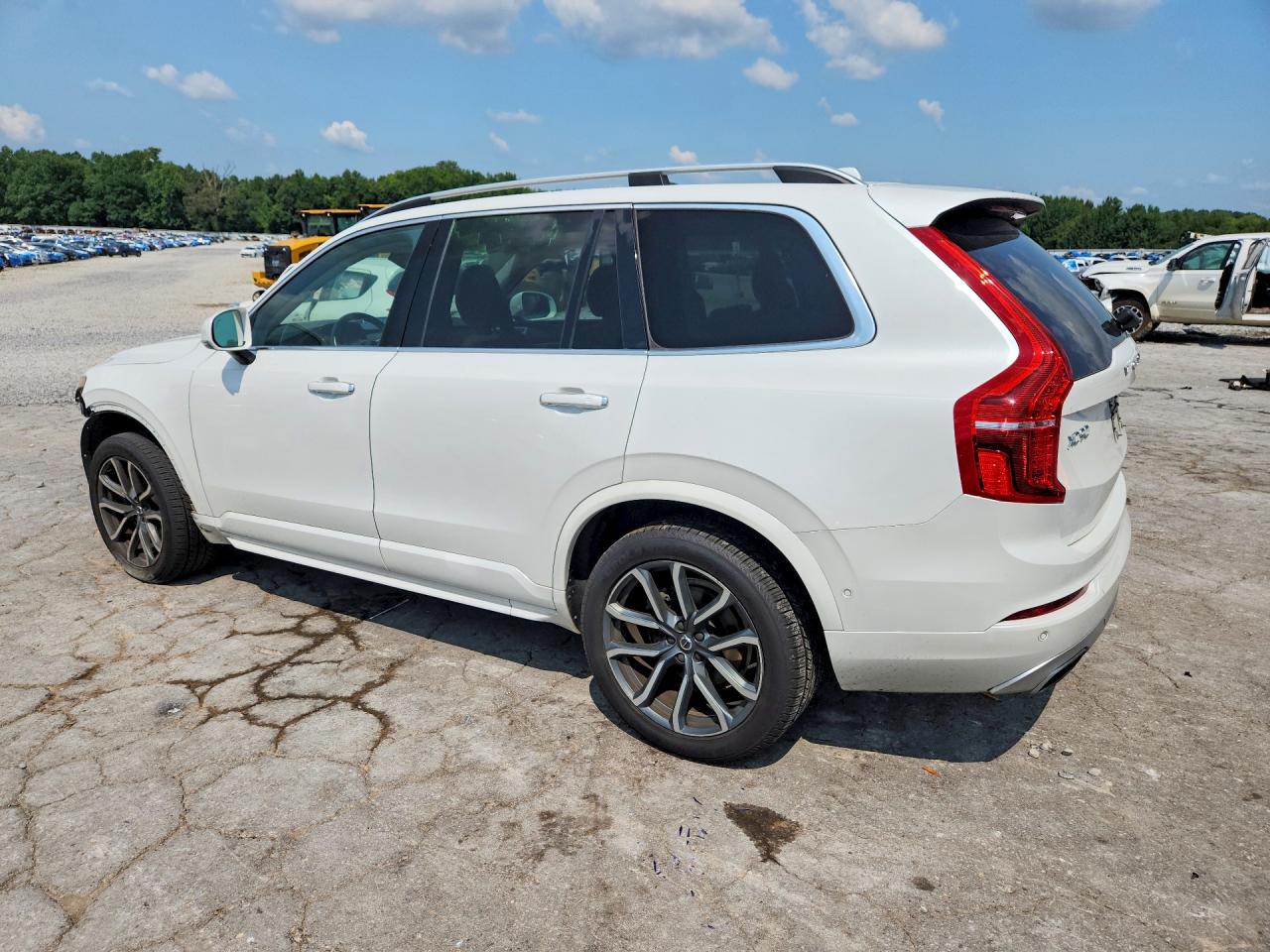 2016 VOLVO XC90 T6 — снимка 2