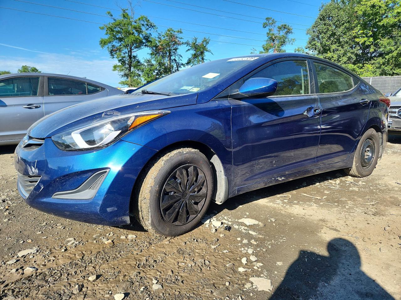 2016 HYUNDAI ELANTRA SE