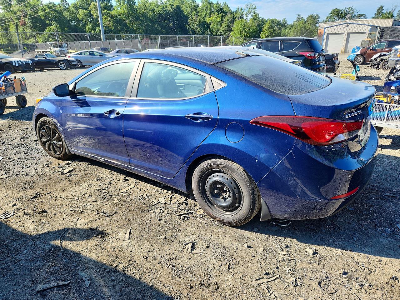 2016 HYUNDAI ELANTRA SE — снимка 2