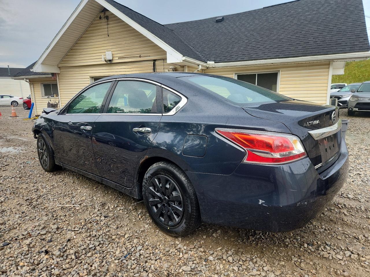 2015 NISSAN ALTIMA 2.5 S — снимка 2