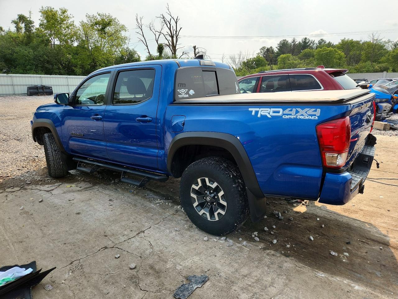 2017 TOYOTA TACOMA TRD OFF-ROAD — снимка 2