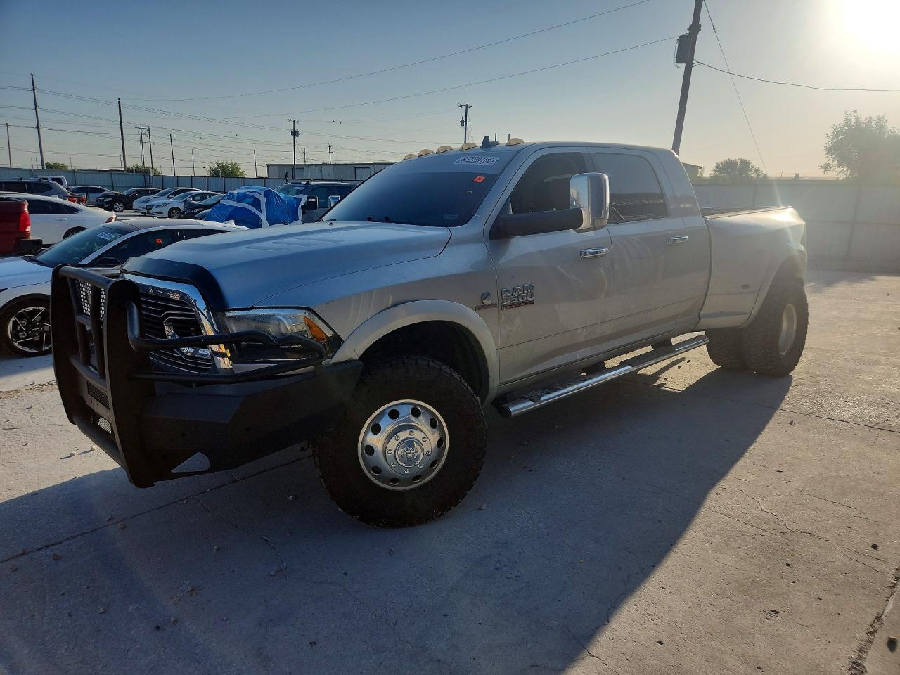 2016 RAM 3500 LARAMIE