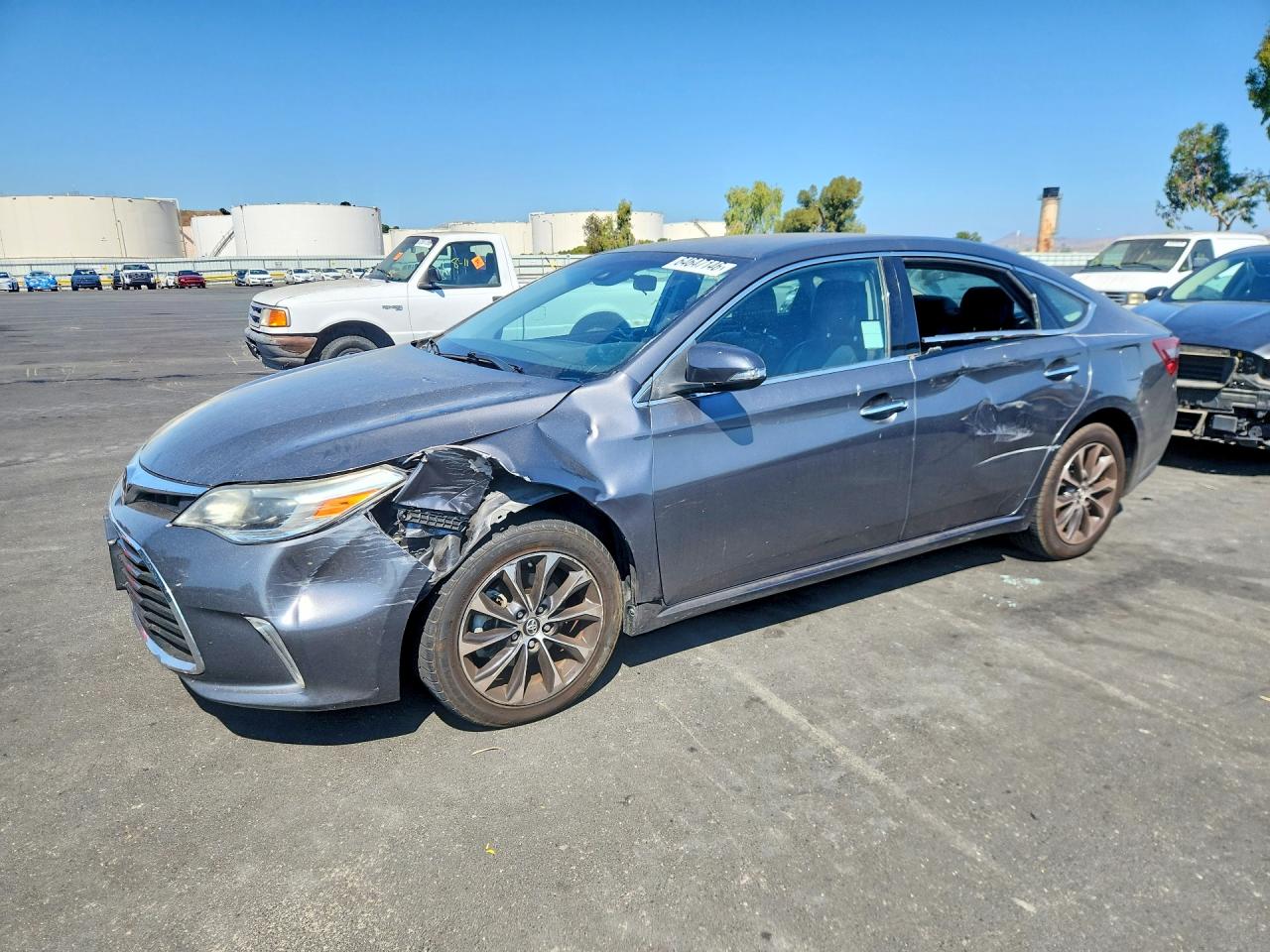 2018 TOYOTA AVALON XLE
