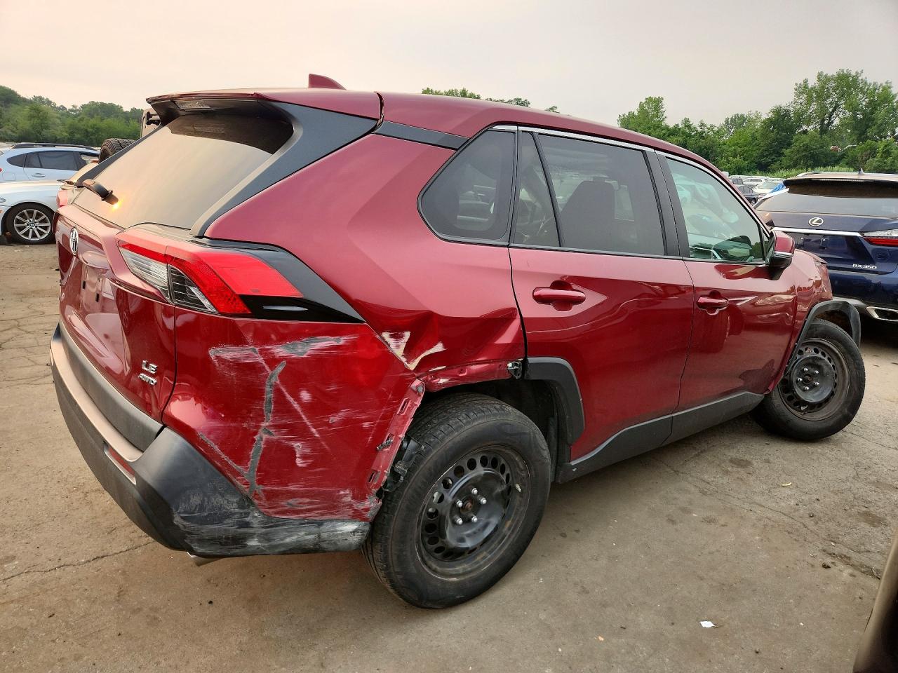 2022 TOYOTA RAV4 LE — снимка 3