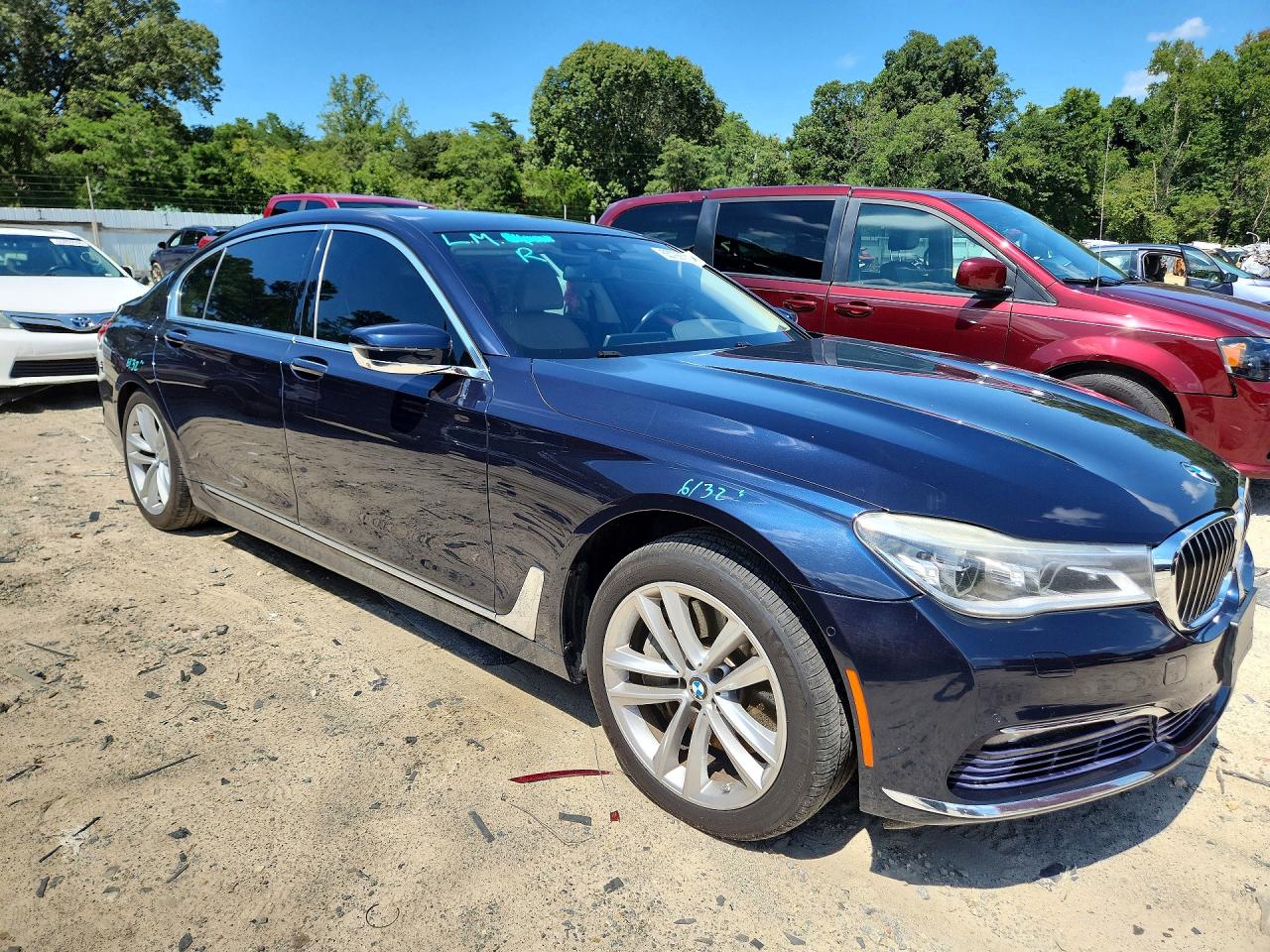 2017 BMW 750 XI — снимка 4