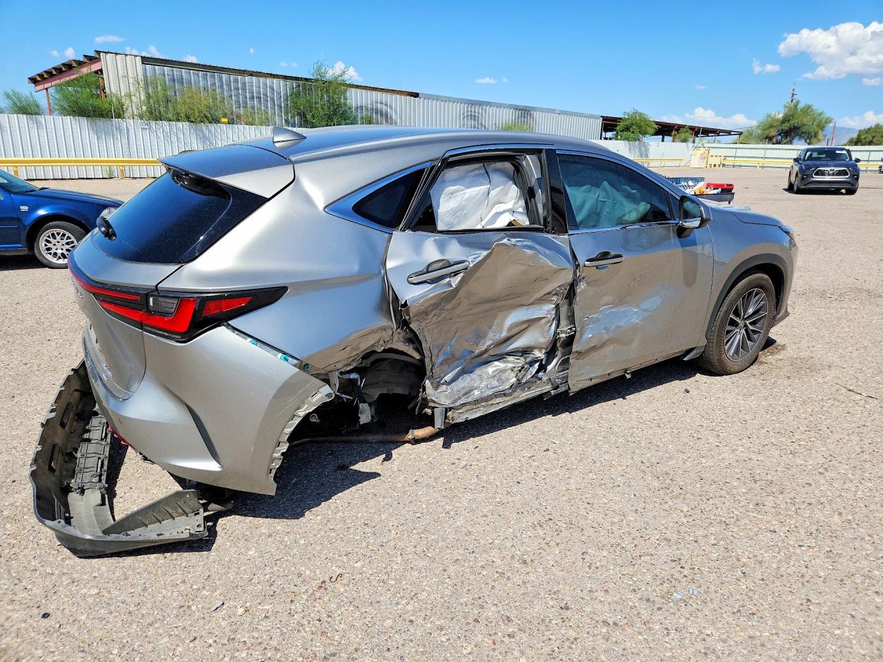 2022 LEXUS NX 350H — снимка 3