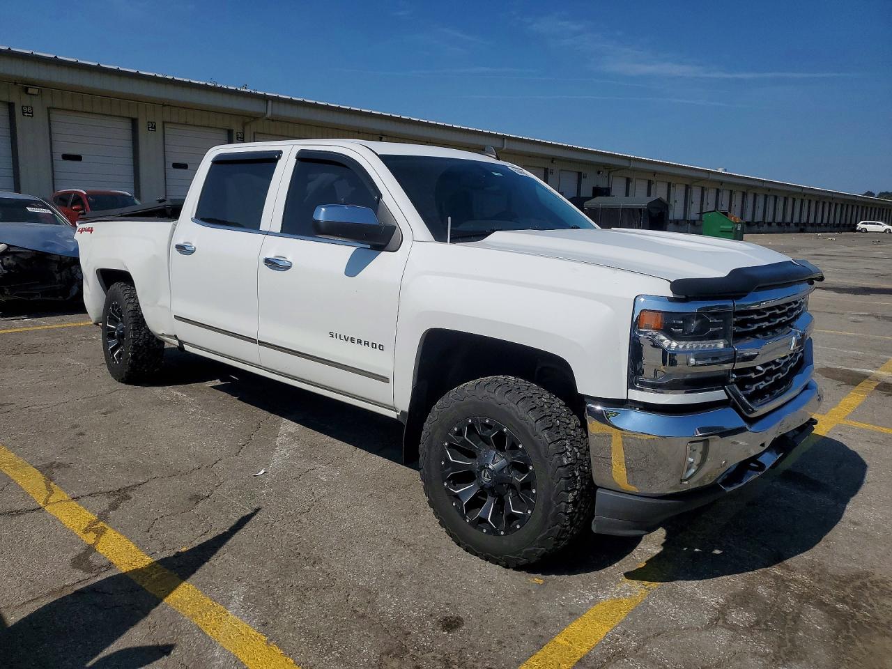 2017 CHEVROLET SILVERADO K1500 LTZ — снимка 4