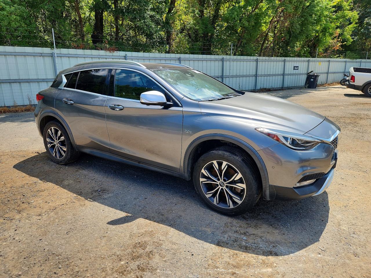 2017 INFINITI QX30 PREMIUM — снимка 4