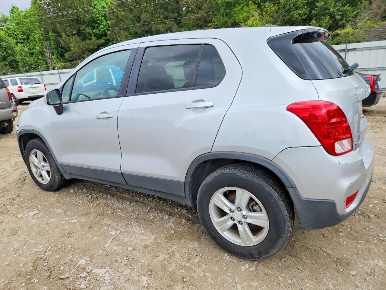 2020 CHEVROLET TRAX LS — снимка 2