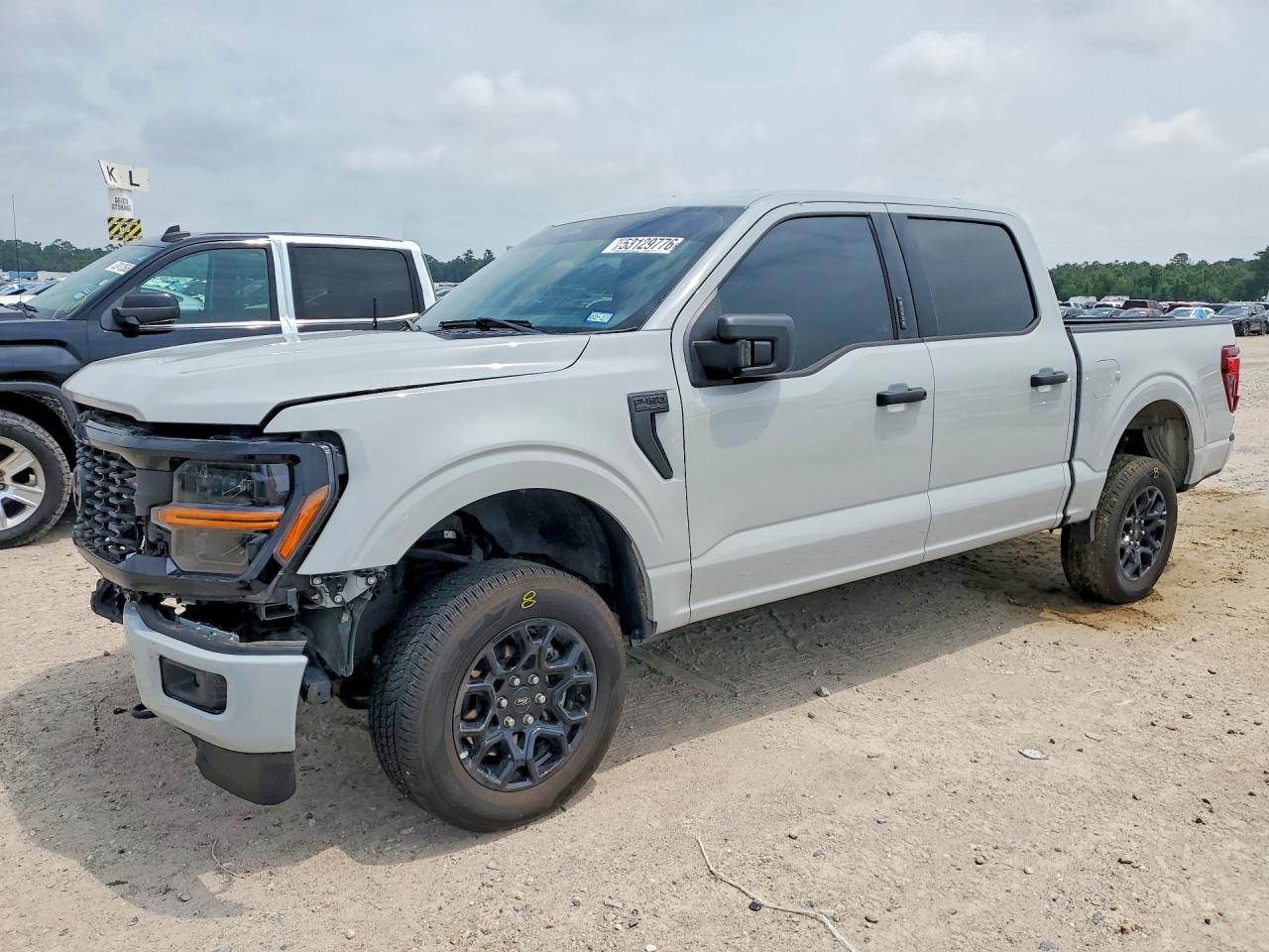 2024 FORD F150 STX