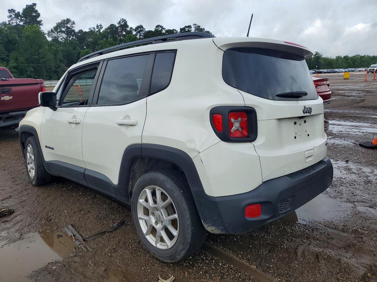 2020 JEEP RENEGADE LATITUDE — снимка 2