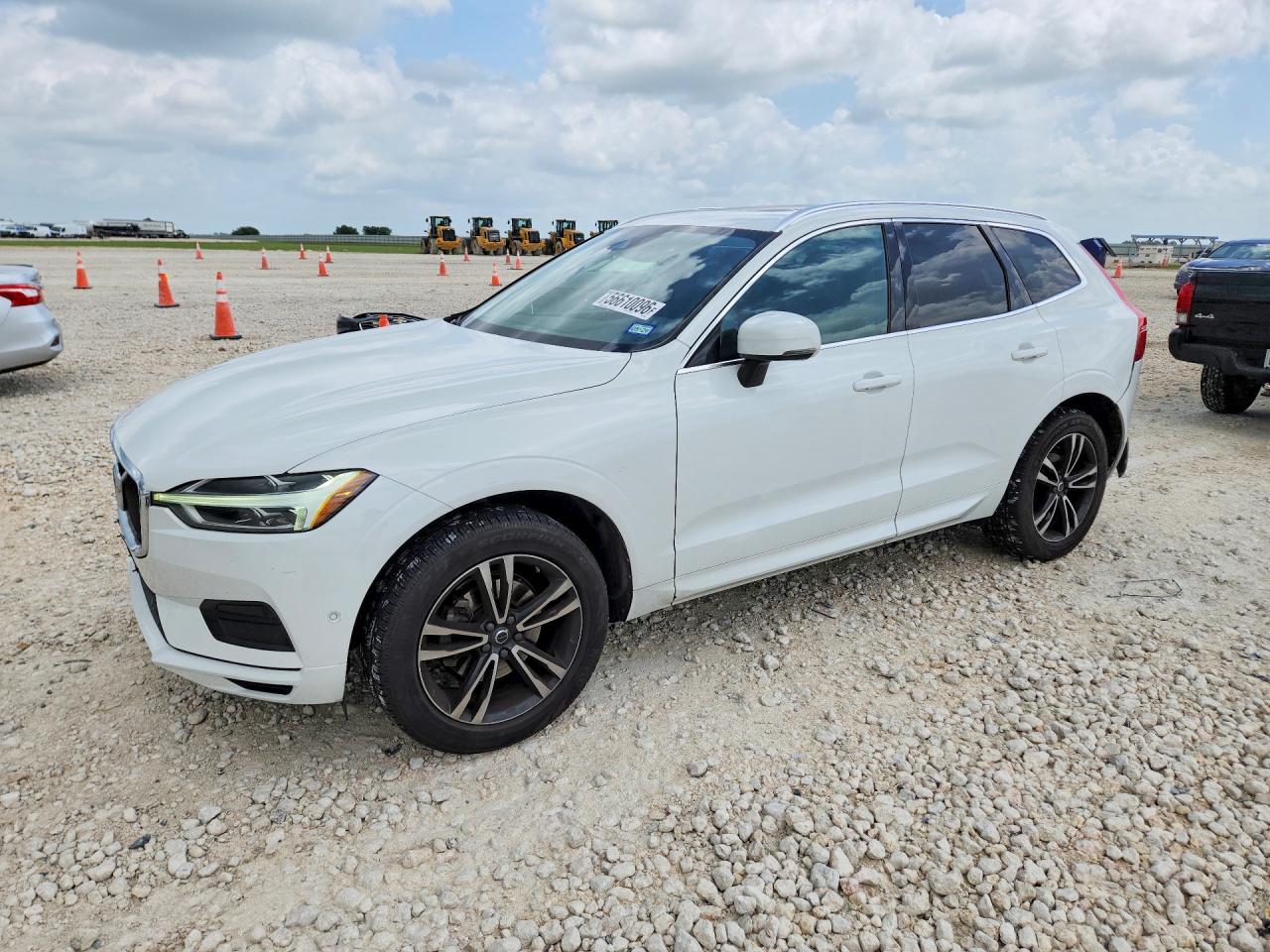 2018 VOLVO XC60 T5 MOMENTUM