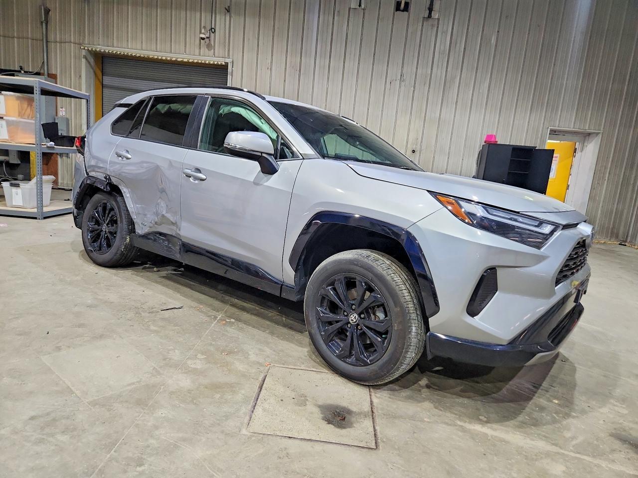 2022 TOYOTA RAV4 SE — снимка 4