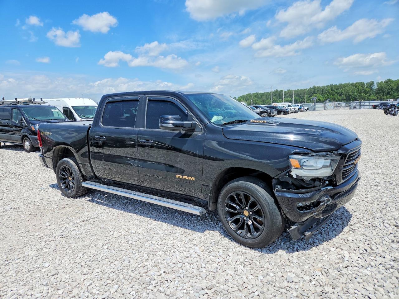 2023 RAM 1500 LARAMIE — снимка 4