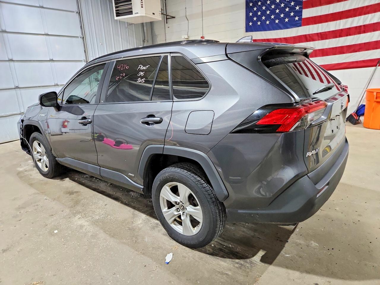 2021 TOYOTA RAV4 LE — снимка 2