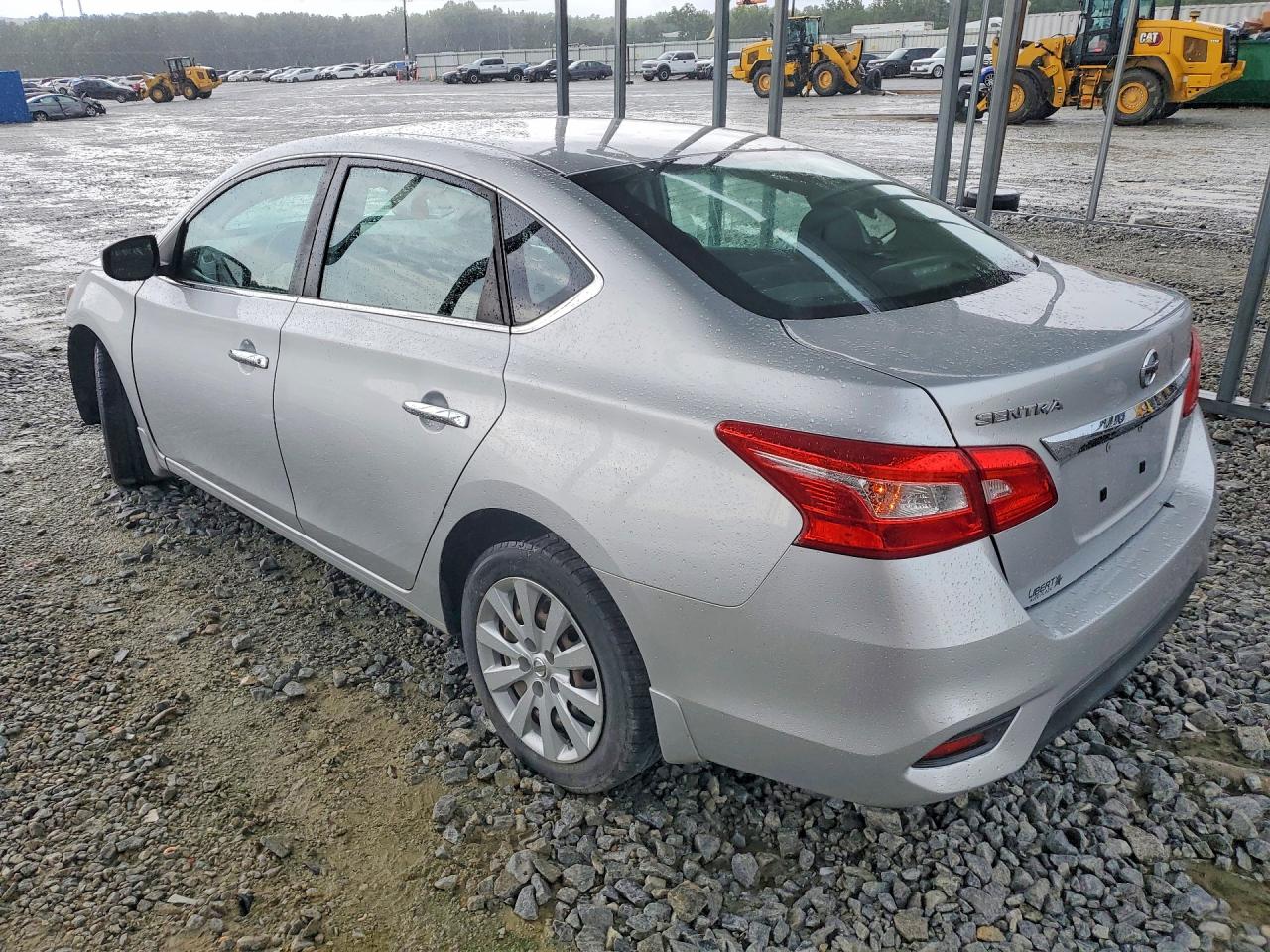 2016 NISSAN SENTRA S — снимка 2
