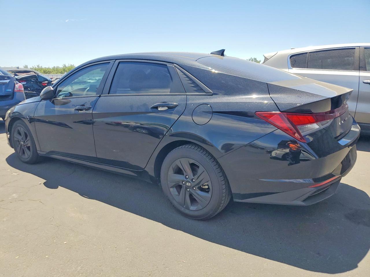 2022 HYUNDAI ELANTRA SEL — снимка 2