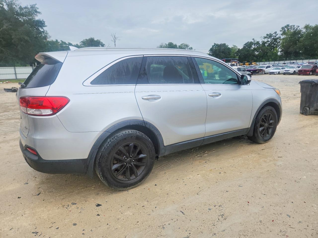 2016 KIA SORENTO LX — снимка 3