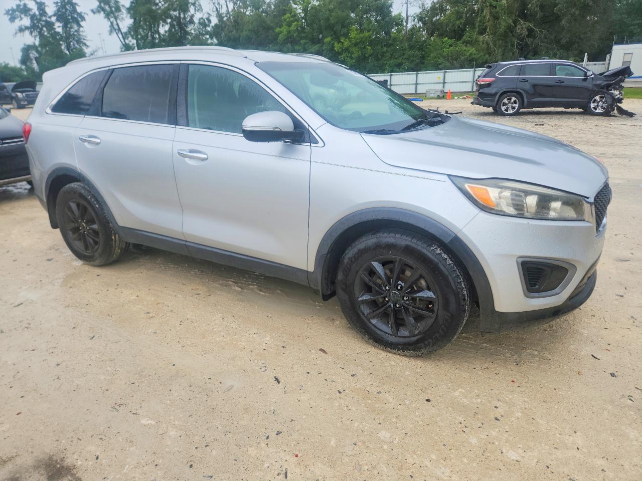2016 KIA SORENTO LX — снимка 4