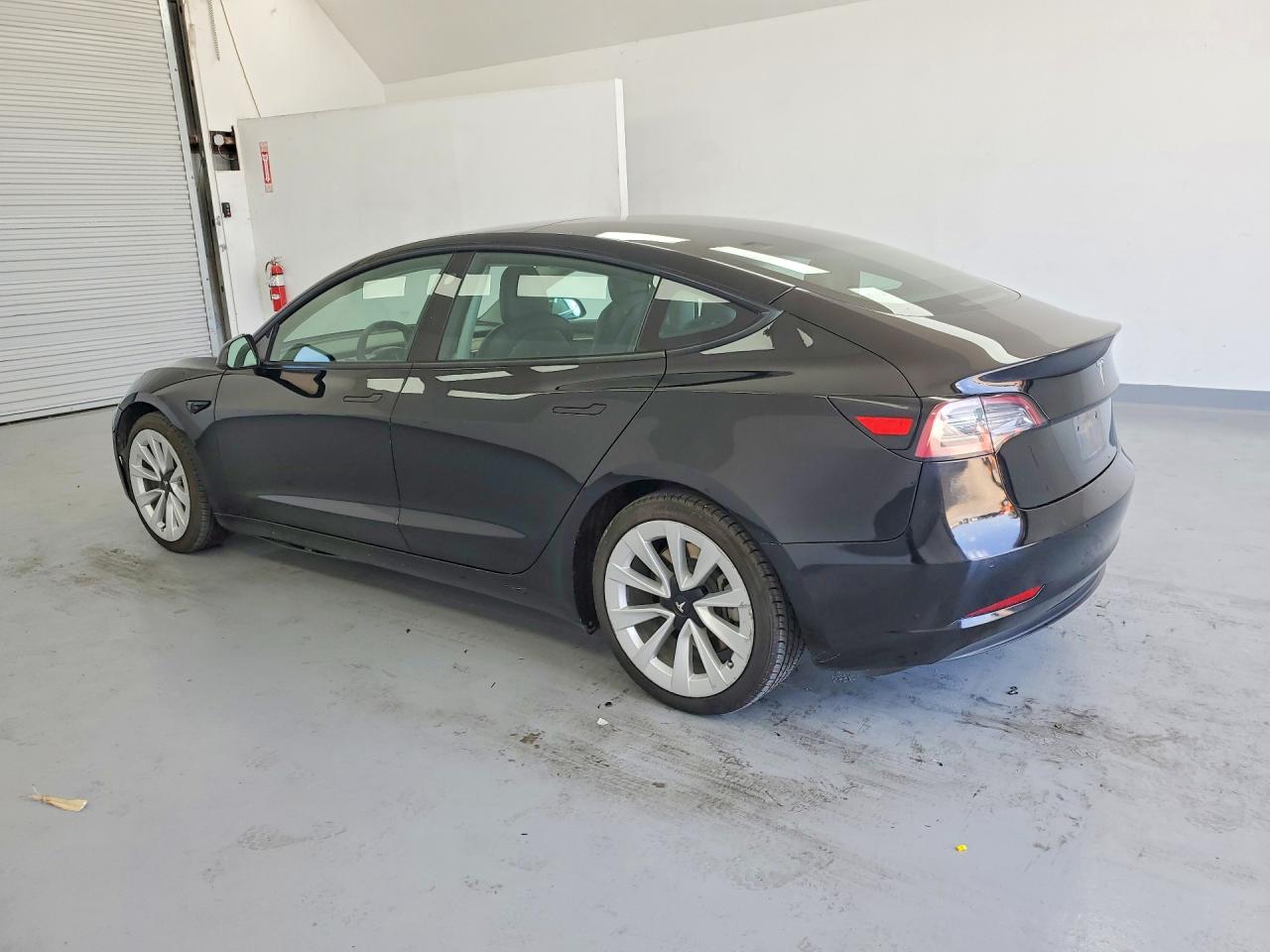 2022 TESLA MODEL 3 — снимка 2