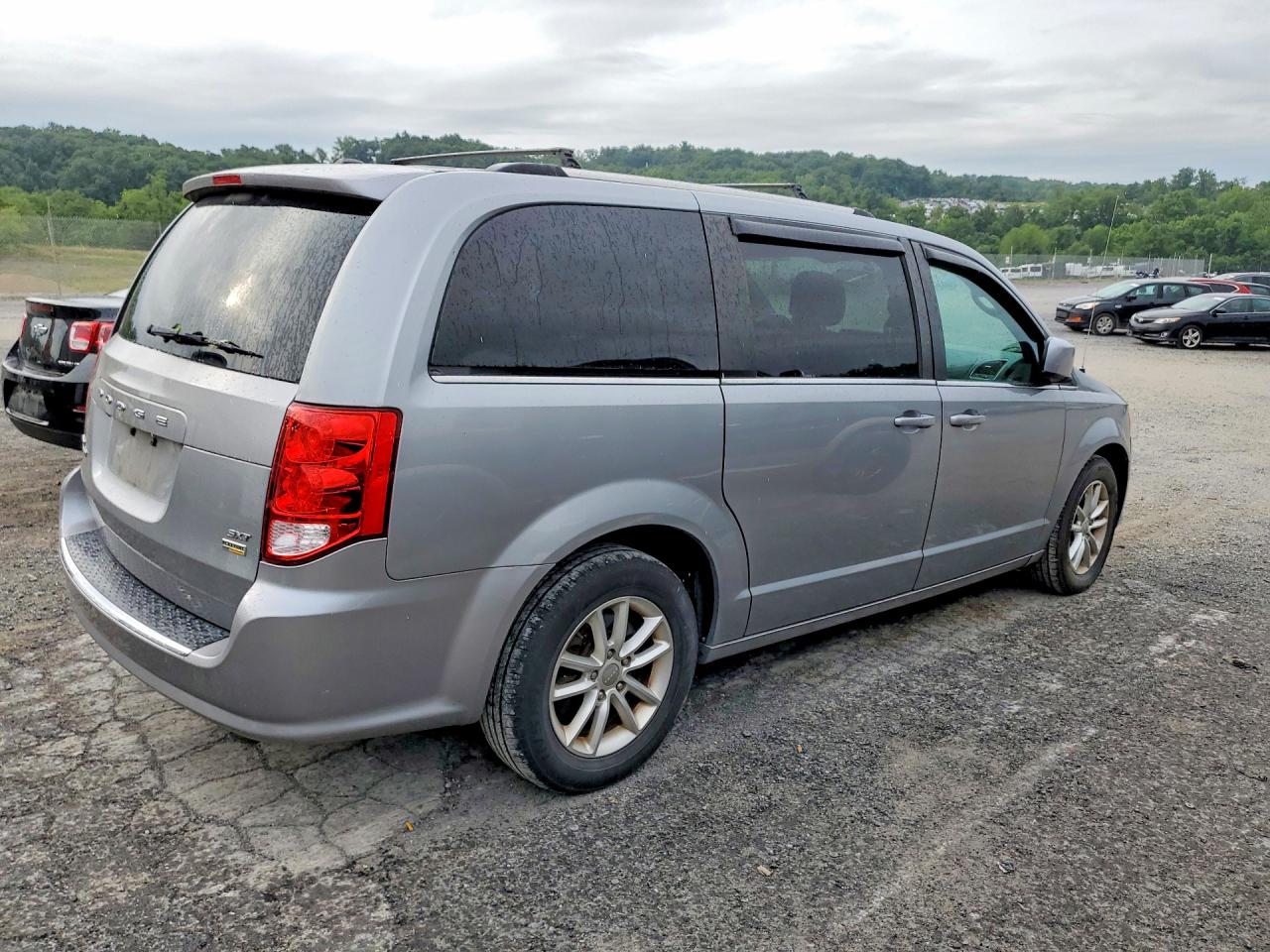 2018 DODGE GRAND CARAVAN SXT — снимка 3