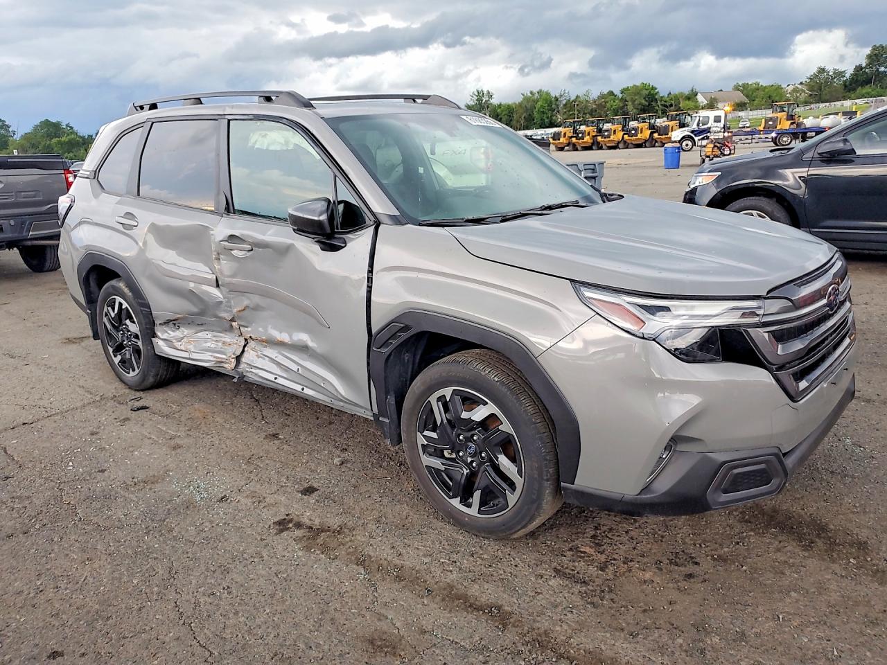 2025 SUBARU FORESTER LIMITED — снимка 4