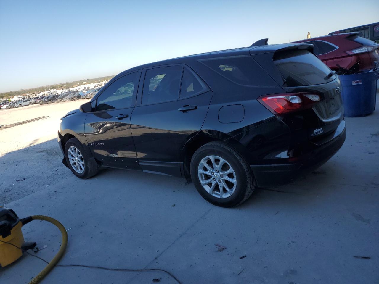 2020 CHEVROLET EQUINOX LS LS — снимка 2