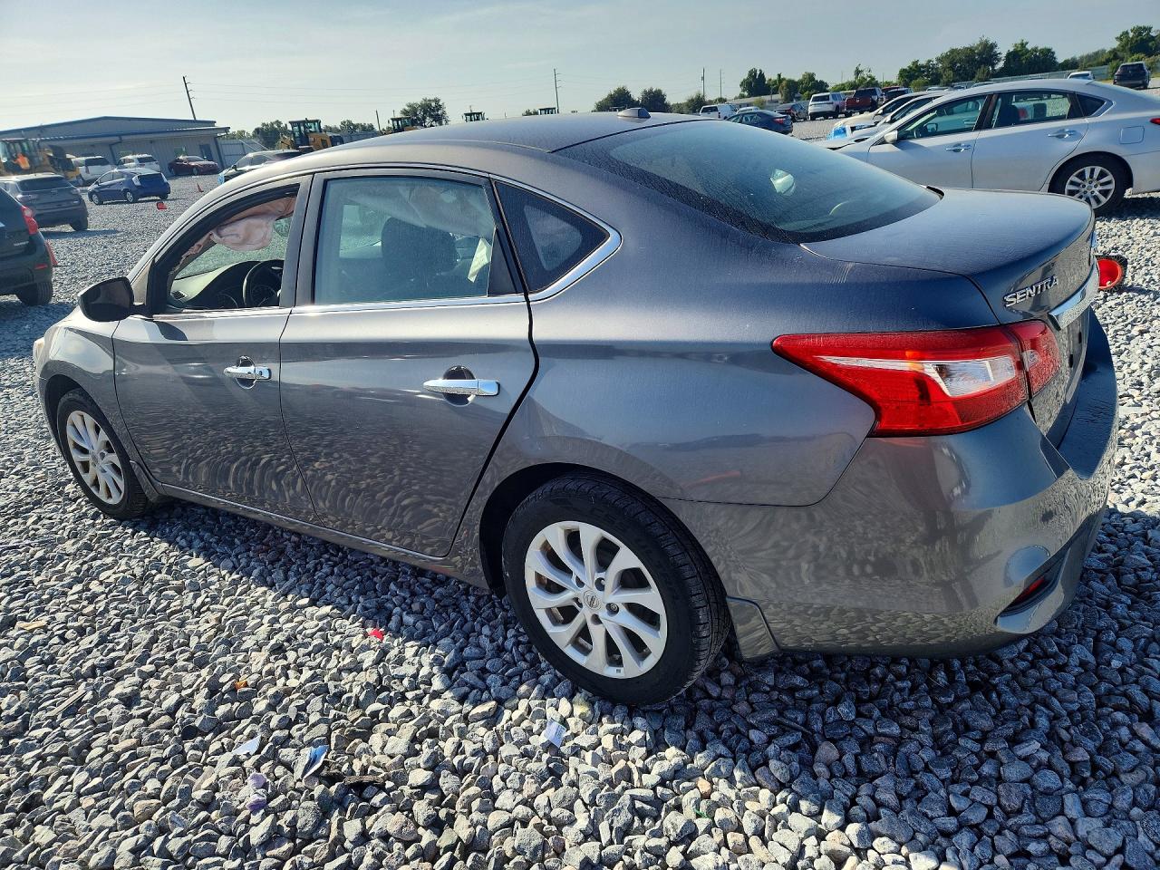 2019 NISSAN SENTRA SV — снимка 2