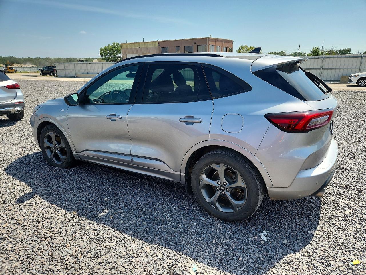 2023 FORD ESCAPE ST LINE — снимка 2