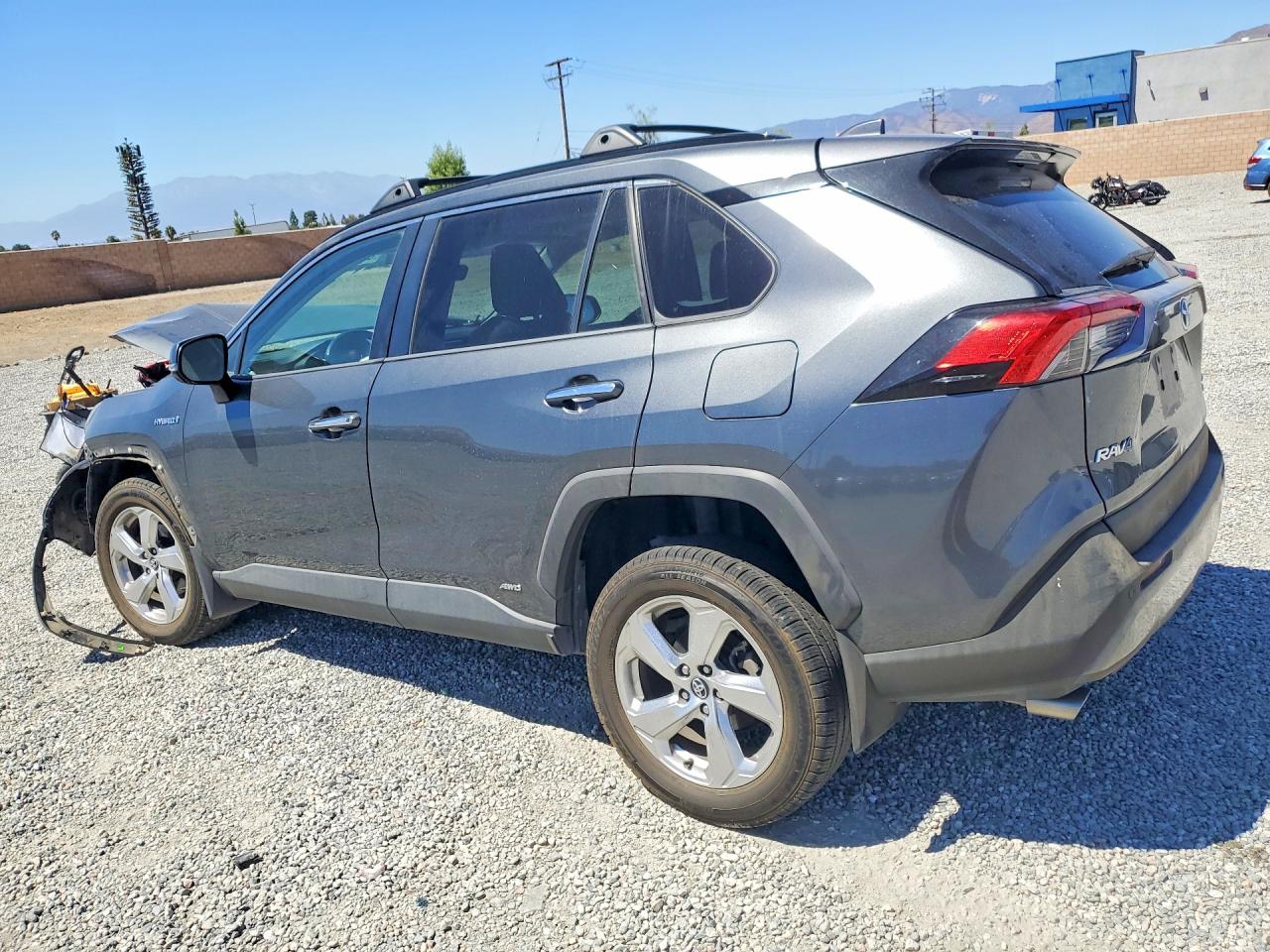 2020 TOYOTA RAV4 LIMITED — снимка 2