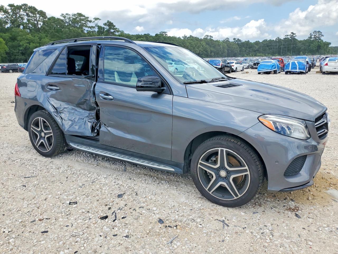 2017 MERCEDES-BENZ GLE 400 4MATIC — снимка 4
