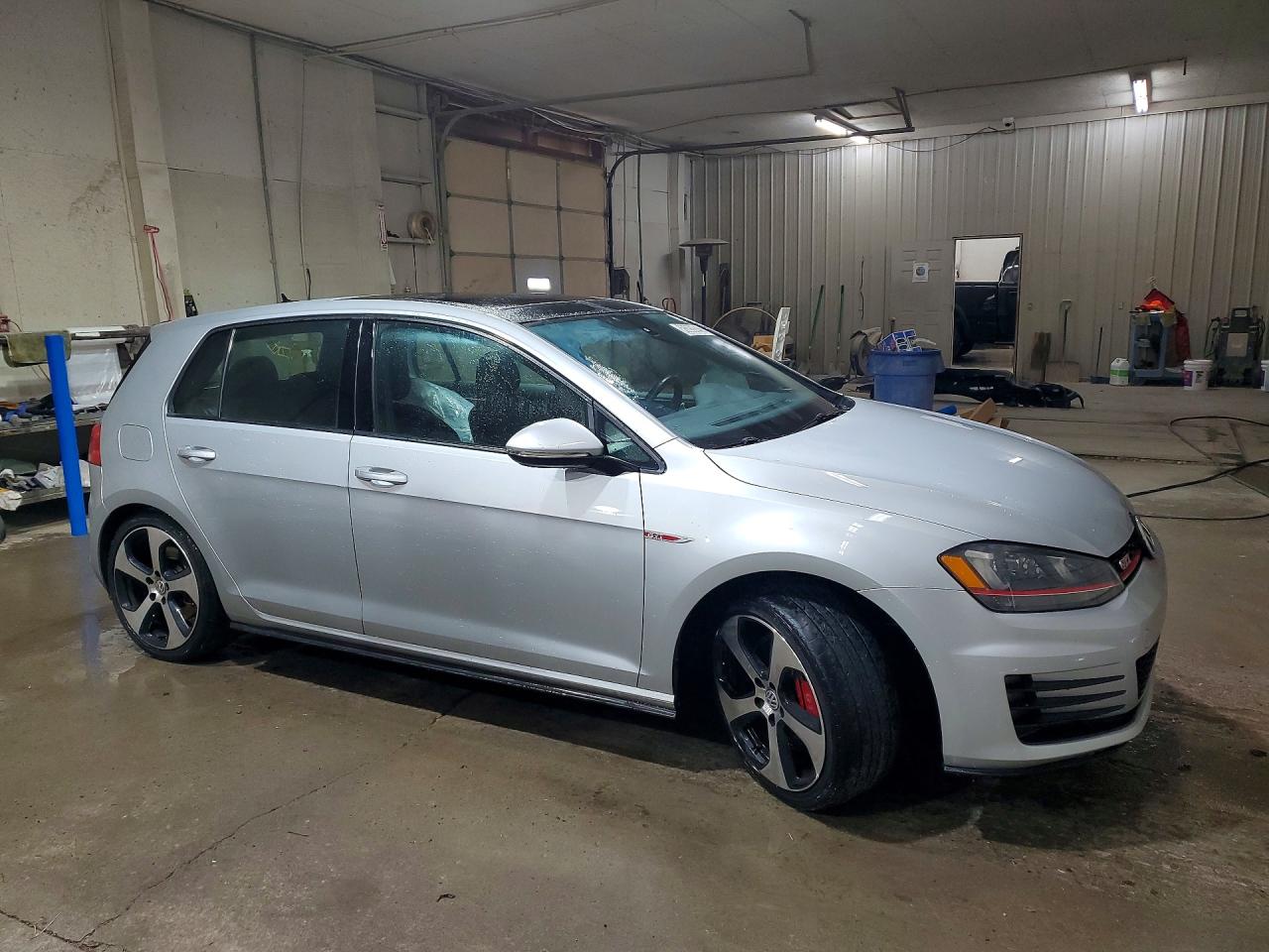 2017 VOLKSWAGEN GTI S/SE — снимка 4