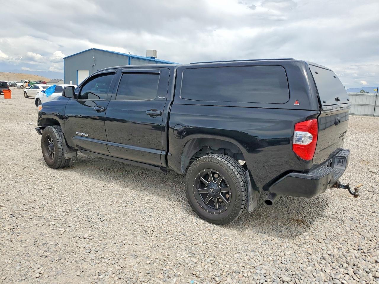 2016 TOYOTA TUNDRA CREWMAX LIMITED — снимка 2