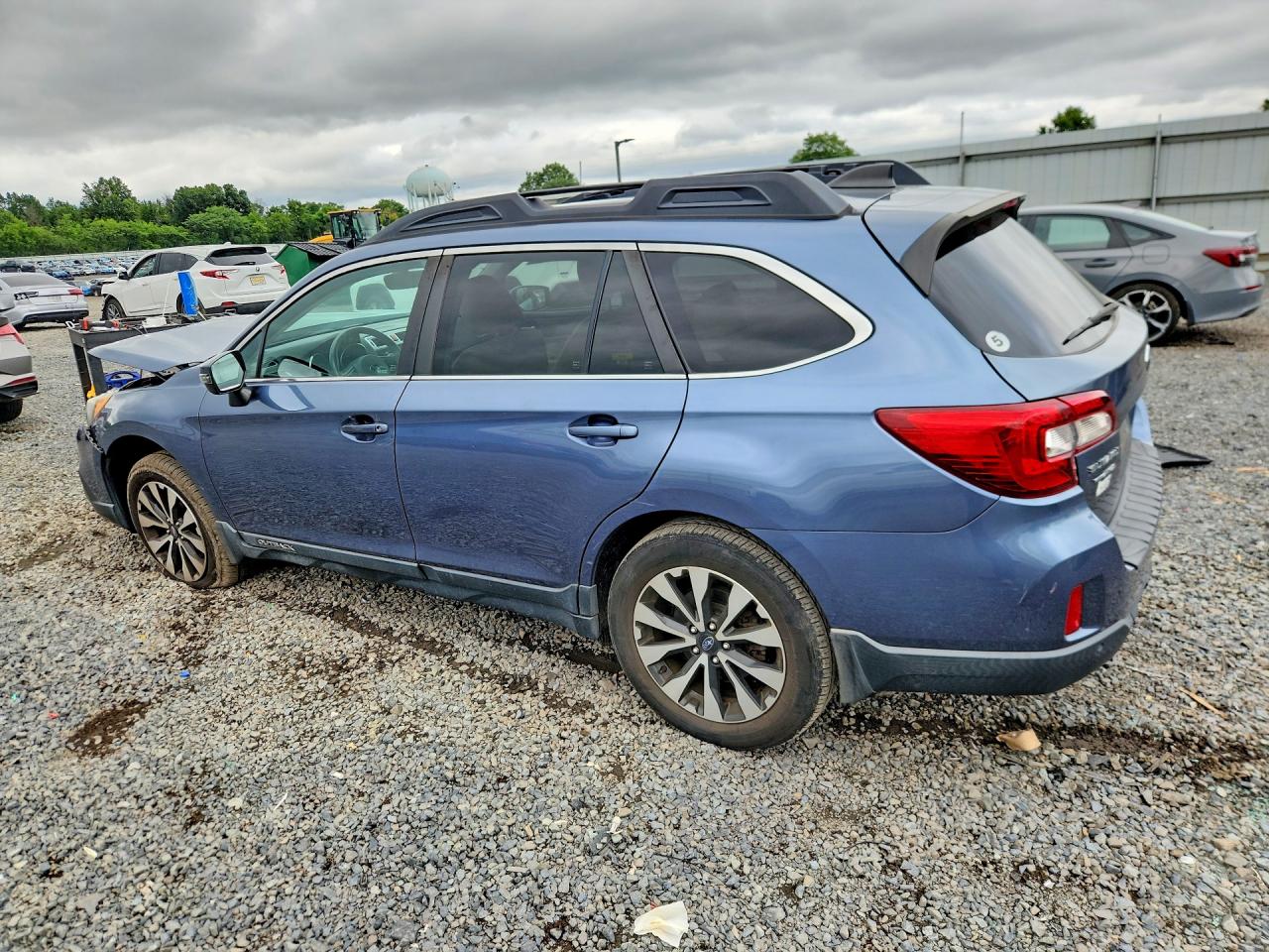 2017 SUBARU OUTBACK 2.5I LIMITED — снимка 2