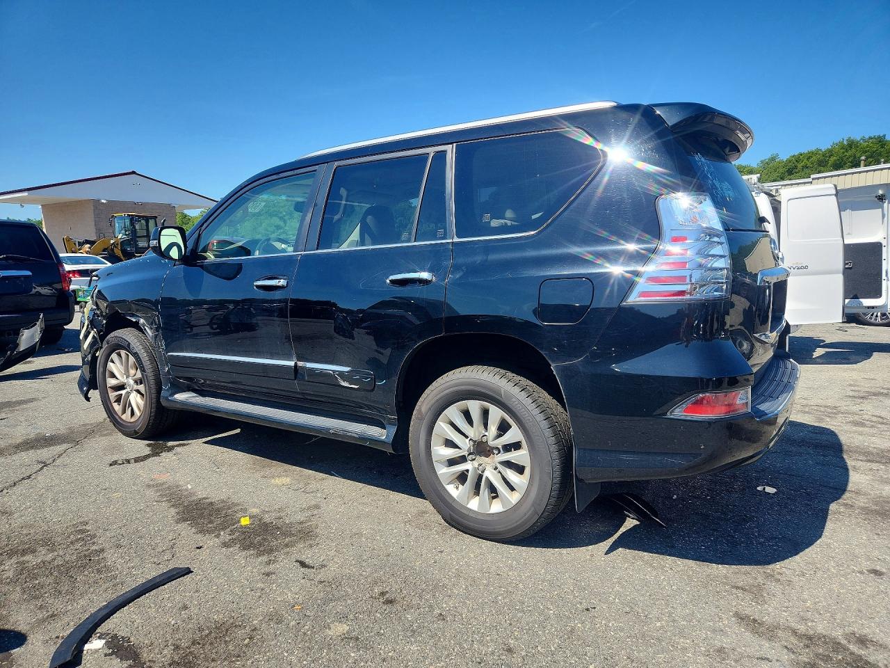 2017 LEXUS GX 460 — снимка 2