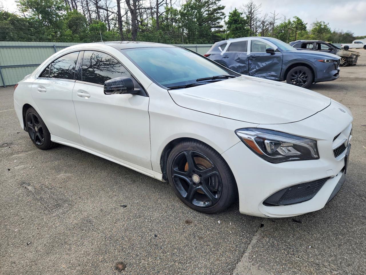 2019 MERCEDES-BENZ CLA 250 4MATIC — снимка 4