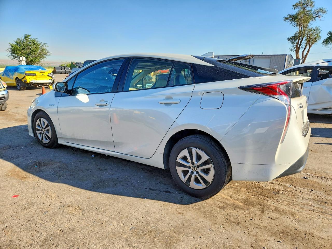 2016 TOYOTA PRIUS FOUR — снимка 2